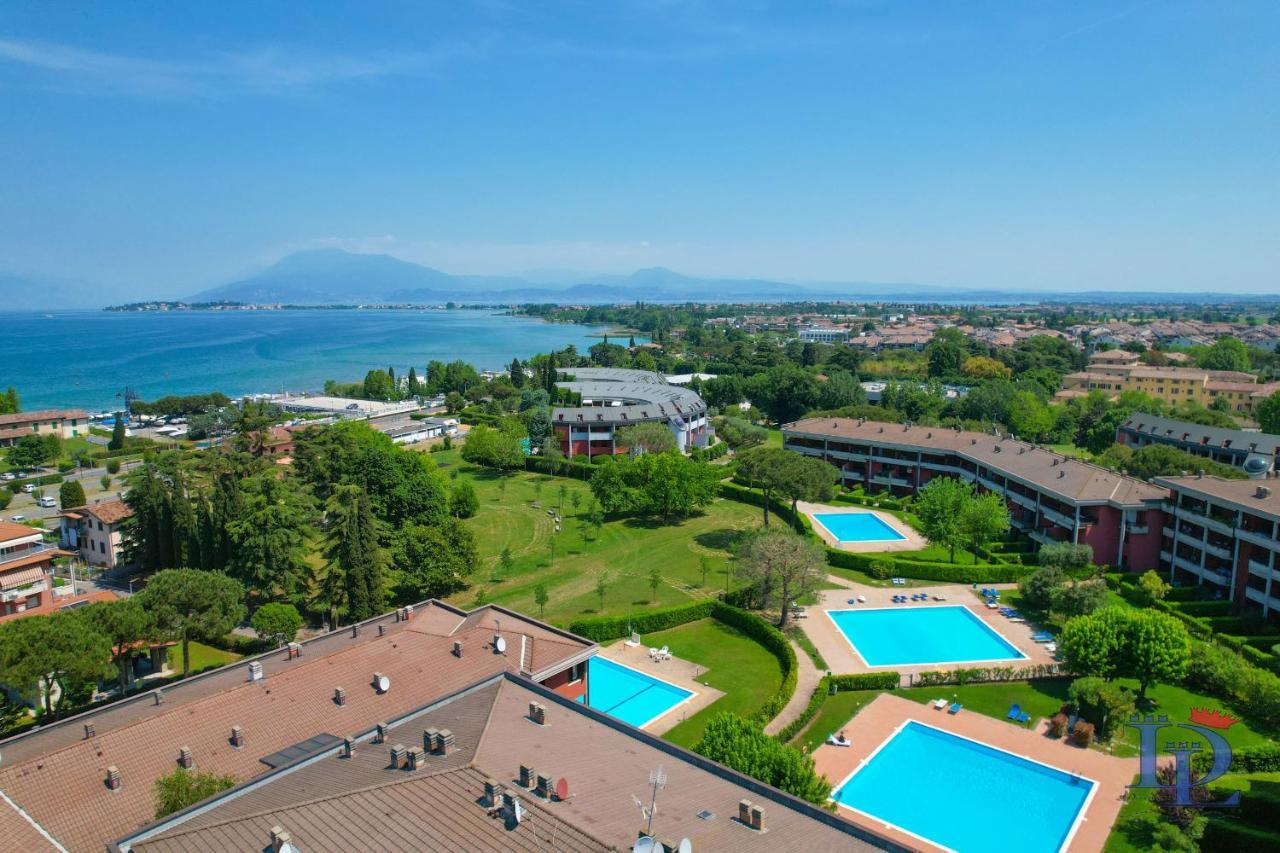 Desenzanoloft Official Partner Marriott Homes & Villas - Dolce Vita With Garden And Pools Desenzano del Garda Ngoại thất bức ảnh